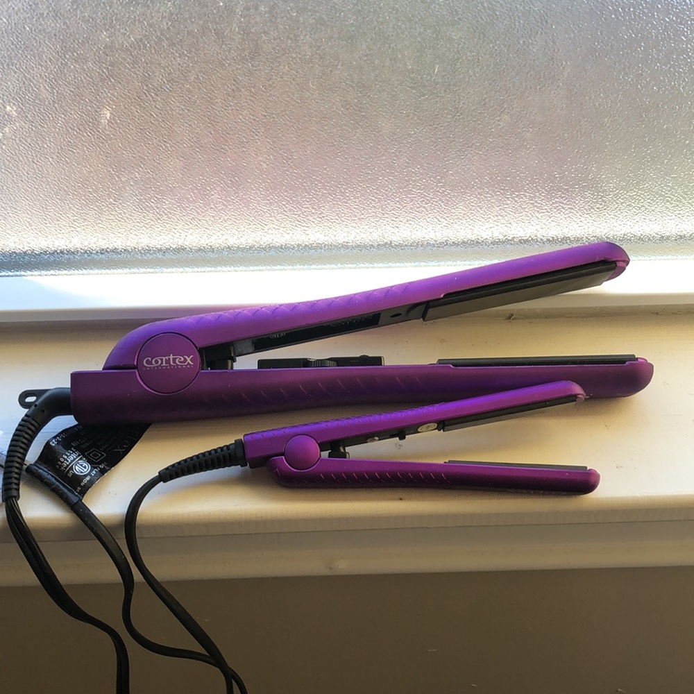 Cortex International Flat Iron Straightener Set
